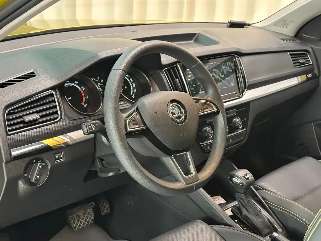 Skoda Kamiq 2022 — фото 19