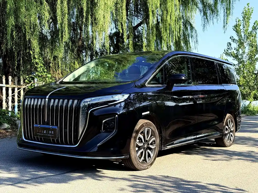 Hongqi HQ9 2023 — фото 1