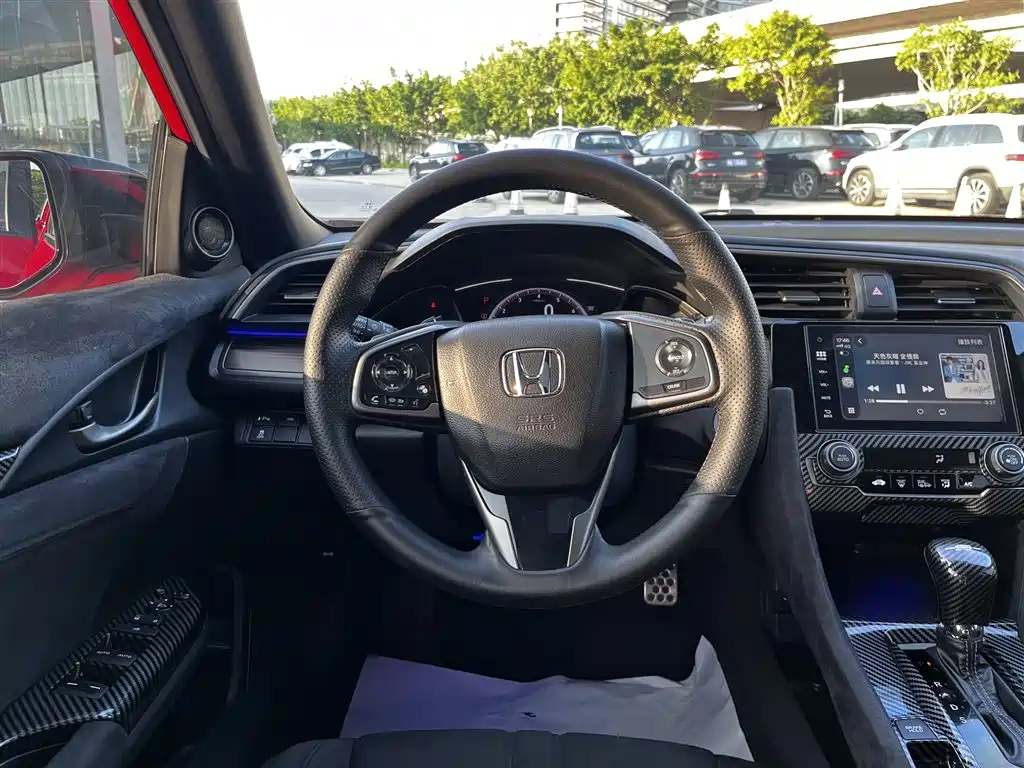 Honda Civic 2020 — фото 13