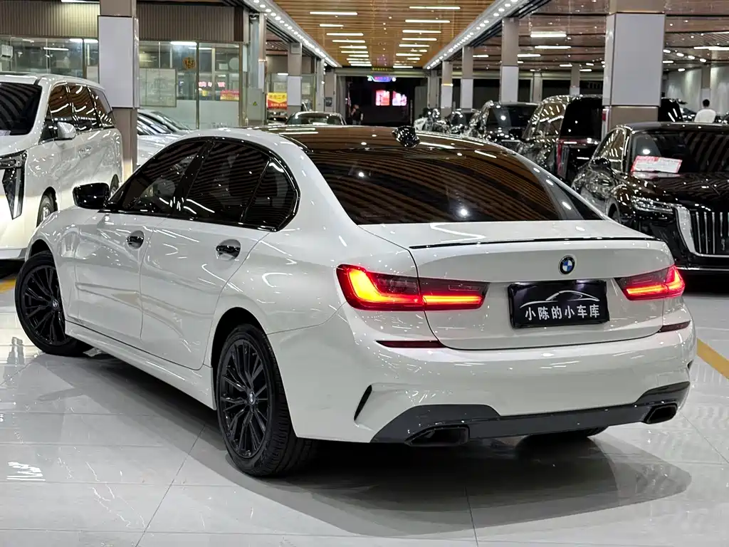 BMW 3 Series 2020 — фото 10