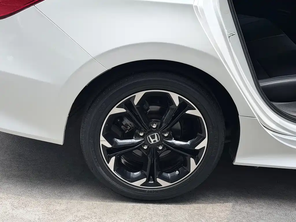 Honda Civic 2022 — фото 14