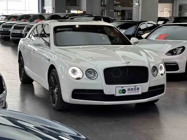 Bentley Flying Spur 2017