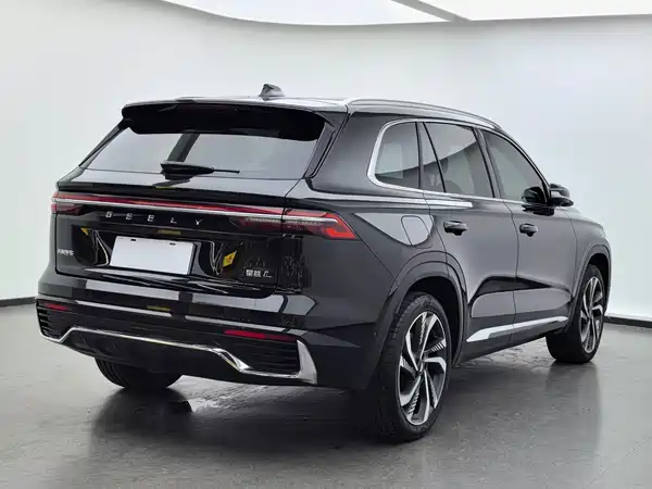 Geely Xingyue L 2023