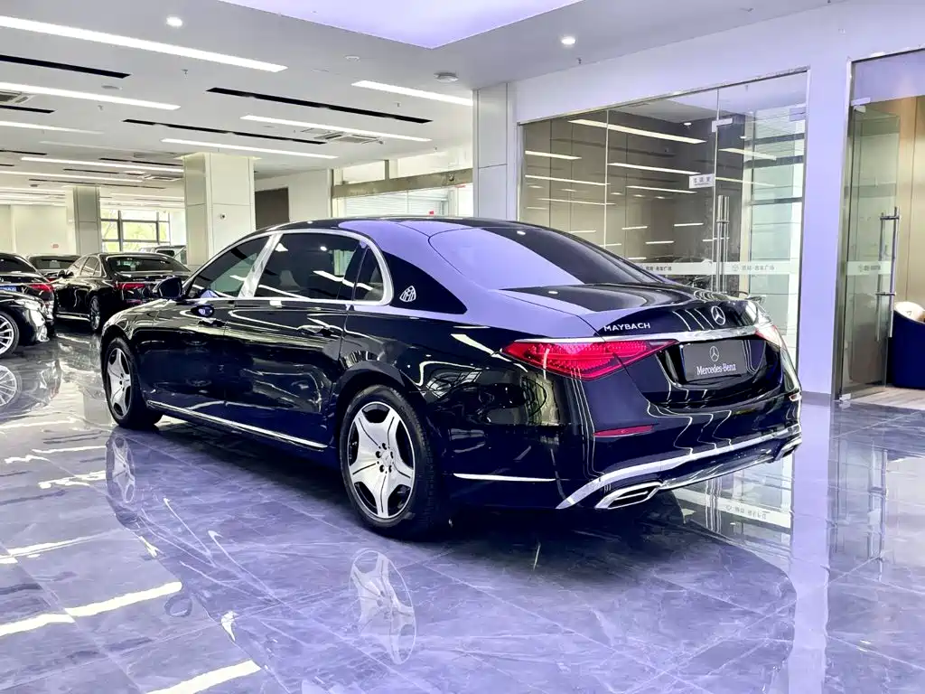 Mercedes-Benz Maybach S-Class 2025