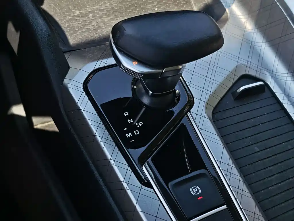 Geely Xingrui 2022 — фото 14