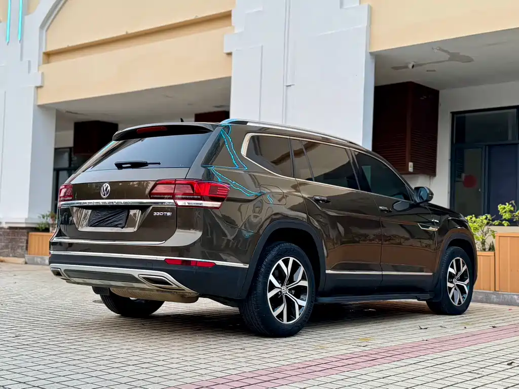 Volkswagen Teramont 2017 — фото 17