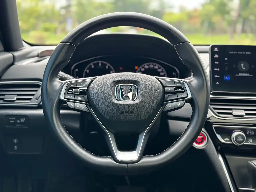 Honda Inspire 2023 — фото 7