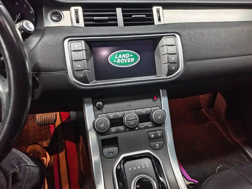 Land Rover Evoque 2018 — фото 9