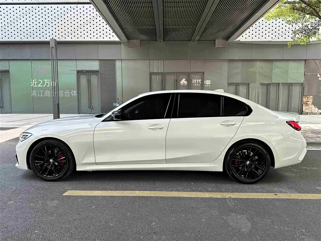 BMW 3 Series 2020 — фото 13