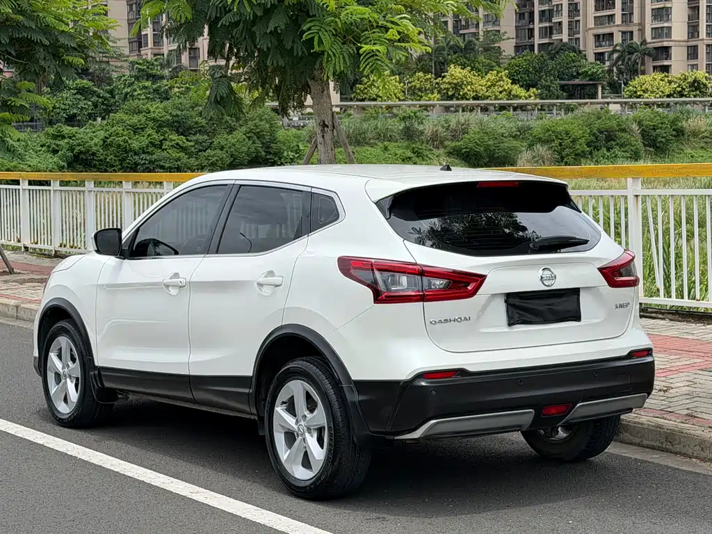 Nissan Qashqai 2022 — фото 9