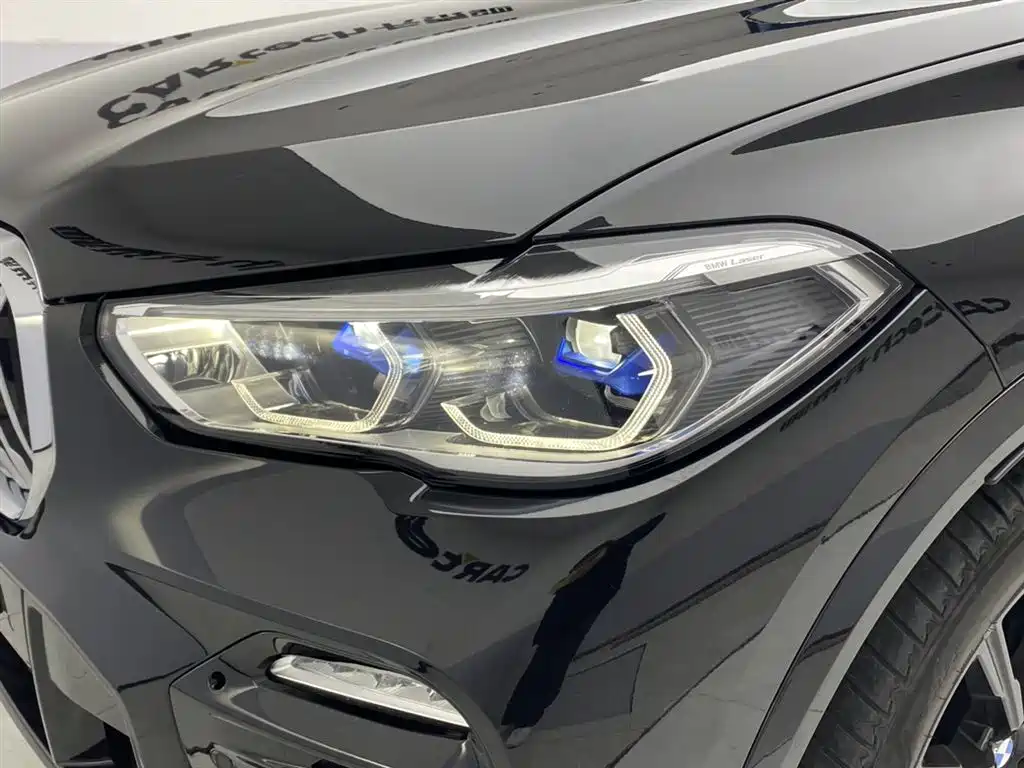 BMW X5 2019 — фото 9