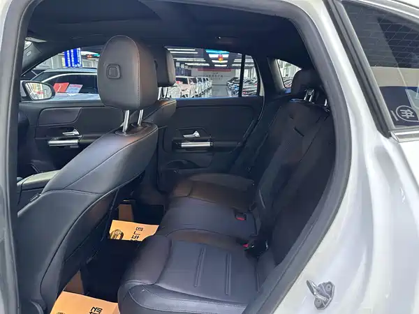 Mercedes-Benz GLA 2022