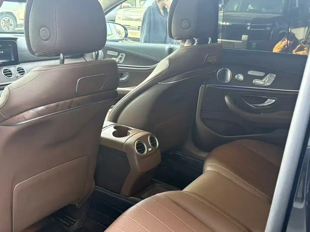 Mercedes-Benz E-Class 2017