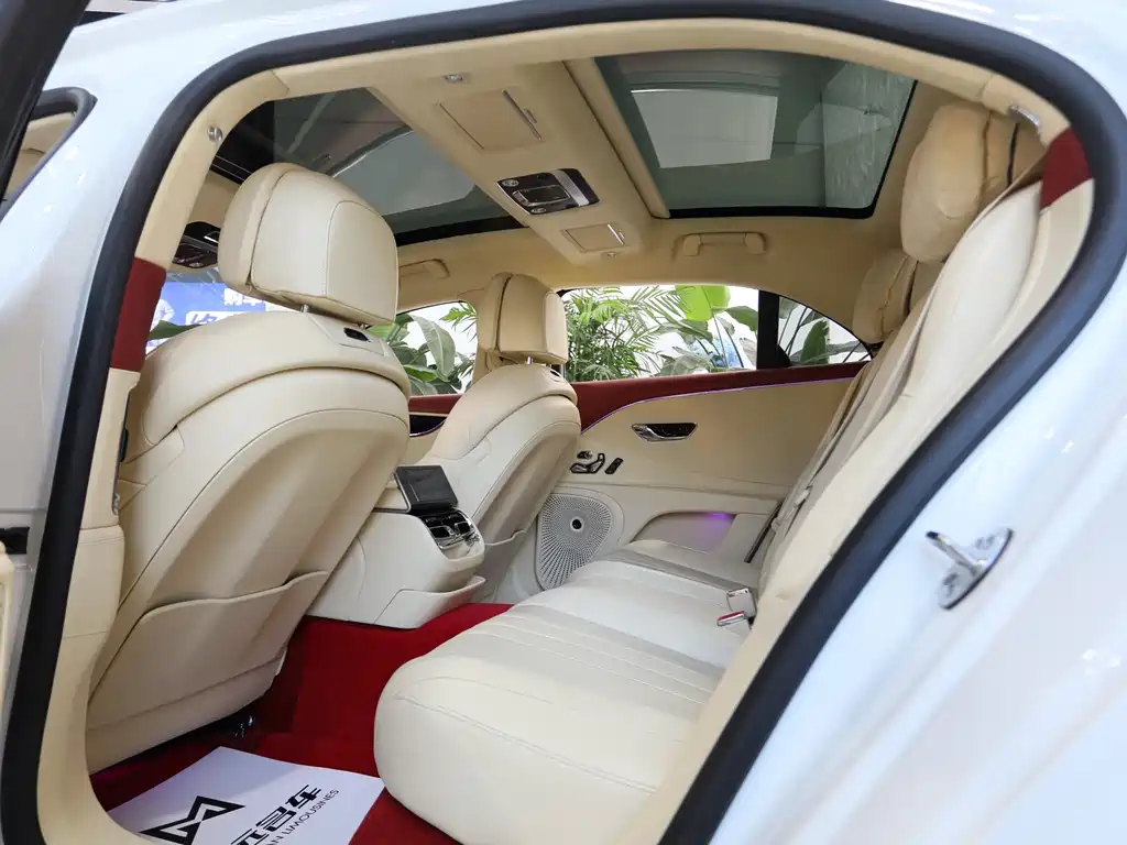 Bentley Flying Spur 2021 — фото 17