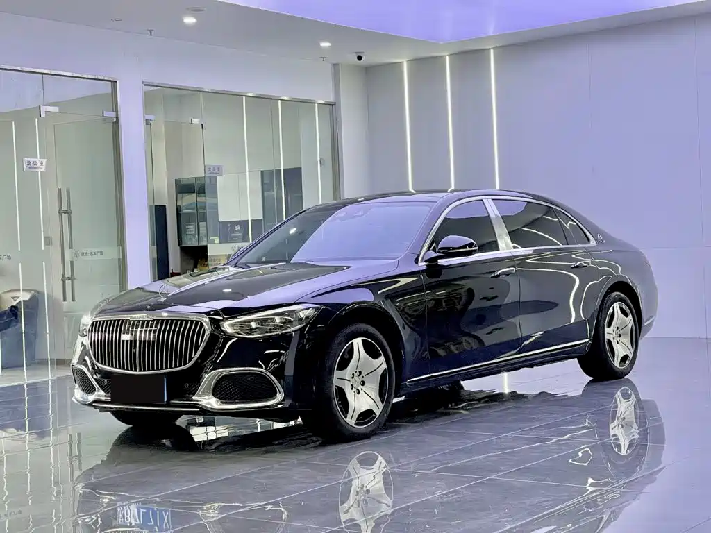 Mercedes-Benz Maybach S-Class 2025
