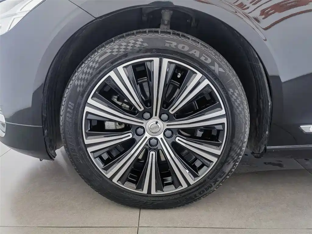 Volvo S90 2021 — фото 17