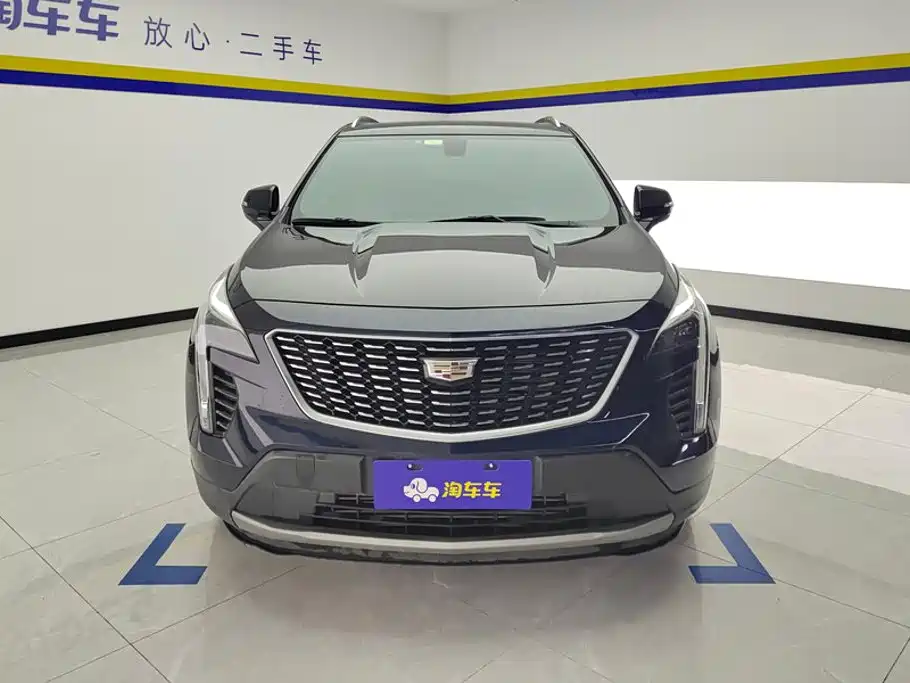 Cadillac XT4 2021 — фото 2
