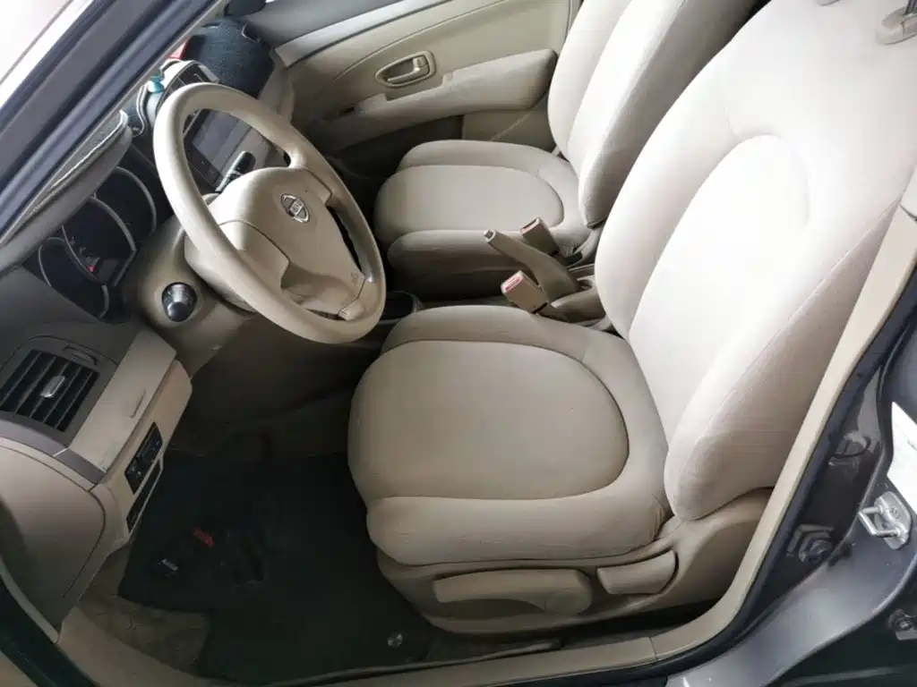 Nissan Sylphy 2016 — фото 15