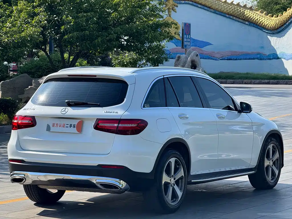 Mercedes-Benz GLC 2016