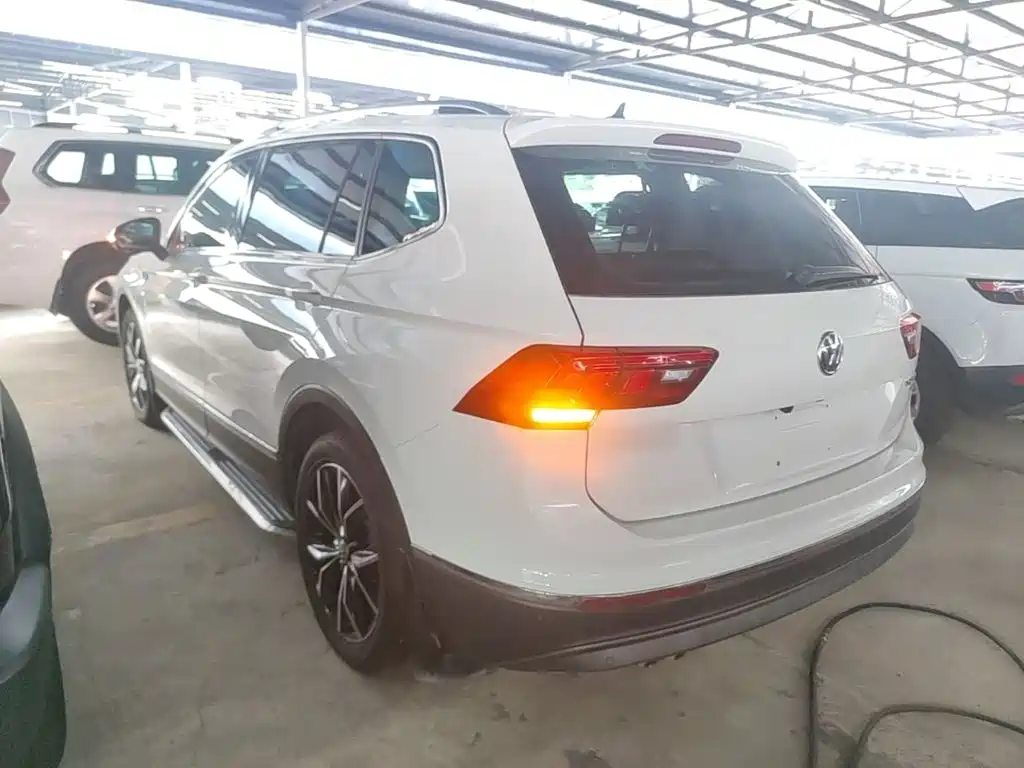 Volkswagen Tiguan L 2019