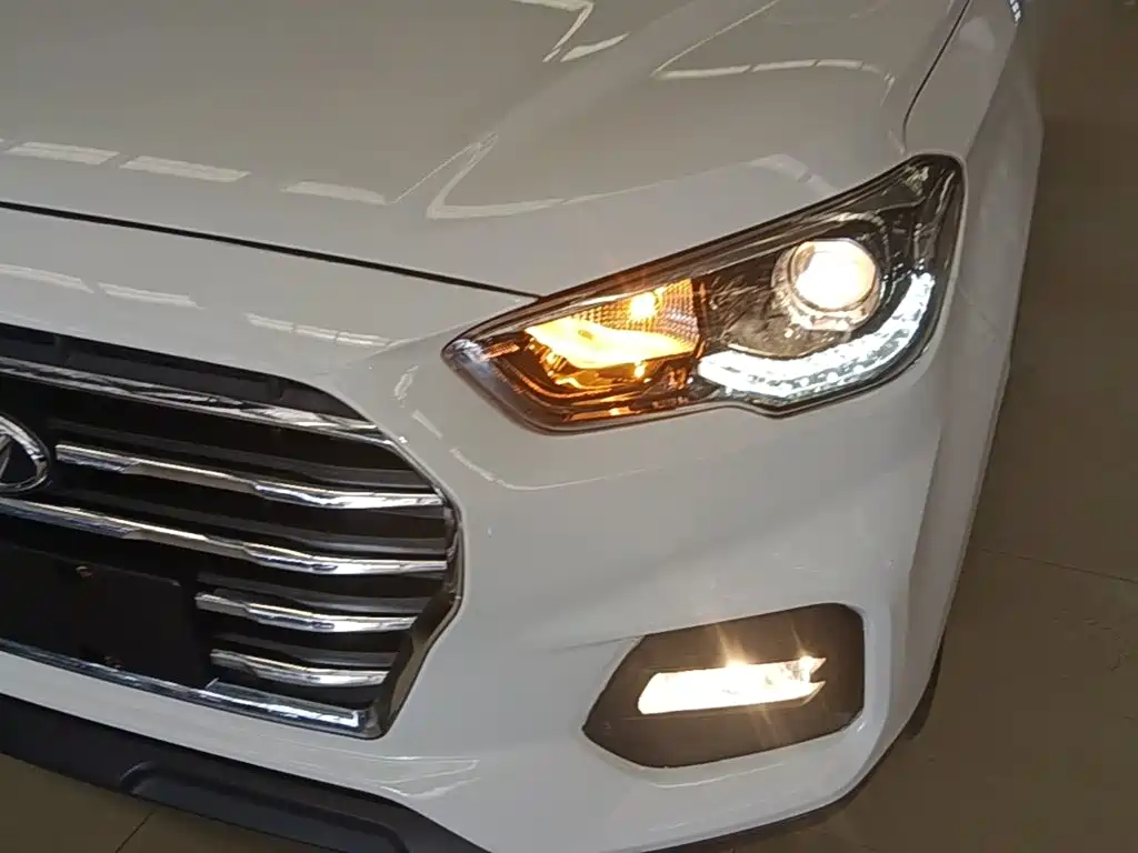 Hyundai ix35 2019 — фото 24