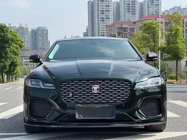 Jaguar XFL 2024