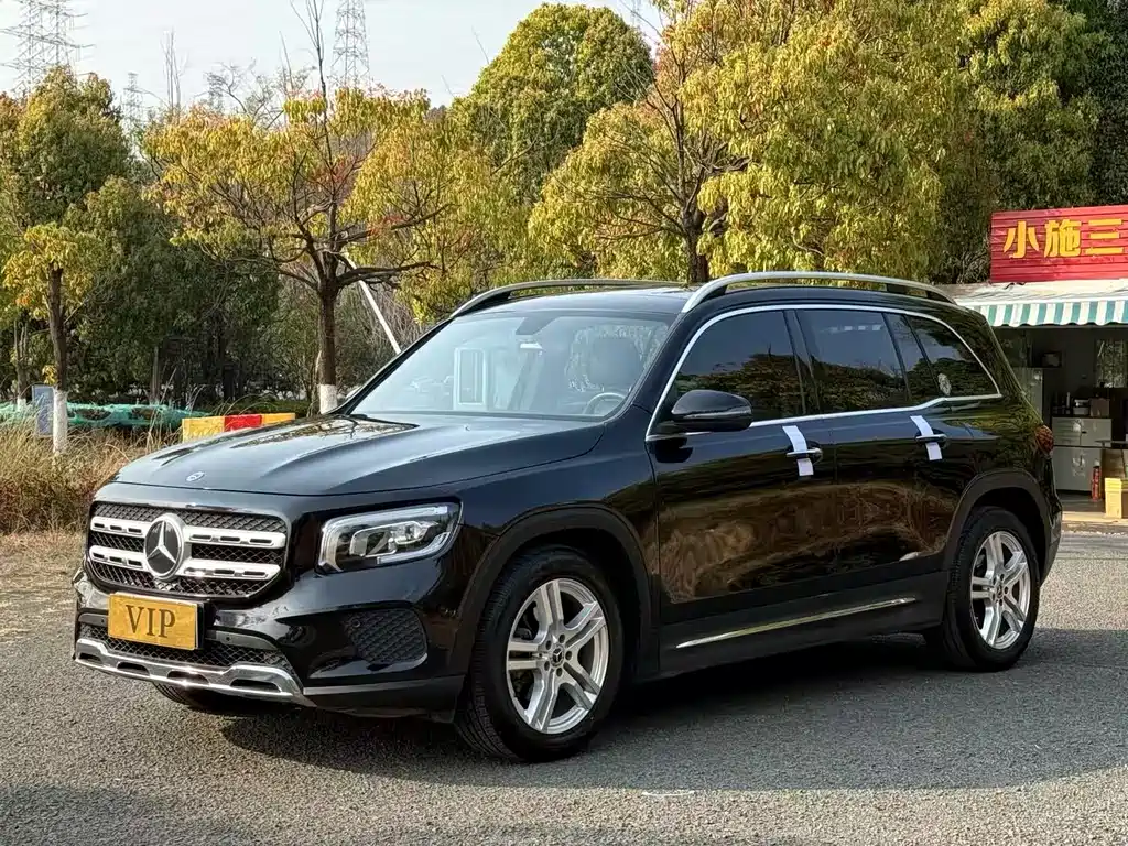 Mercedes-Benz GLB 2021 — фото 1
