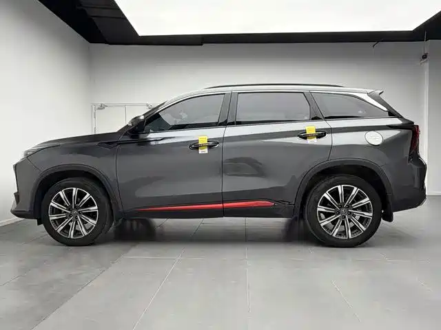 Changan CS75PLUS 2023 — фото 8