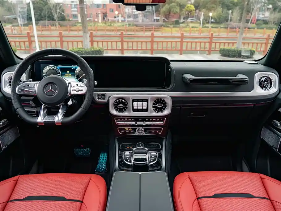 Mercedes-Benz G-Class AMG 2024 — фото 19