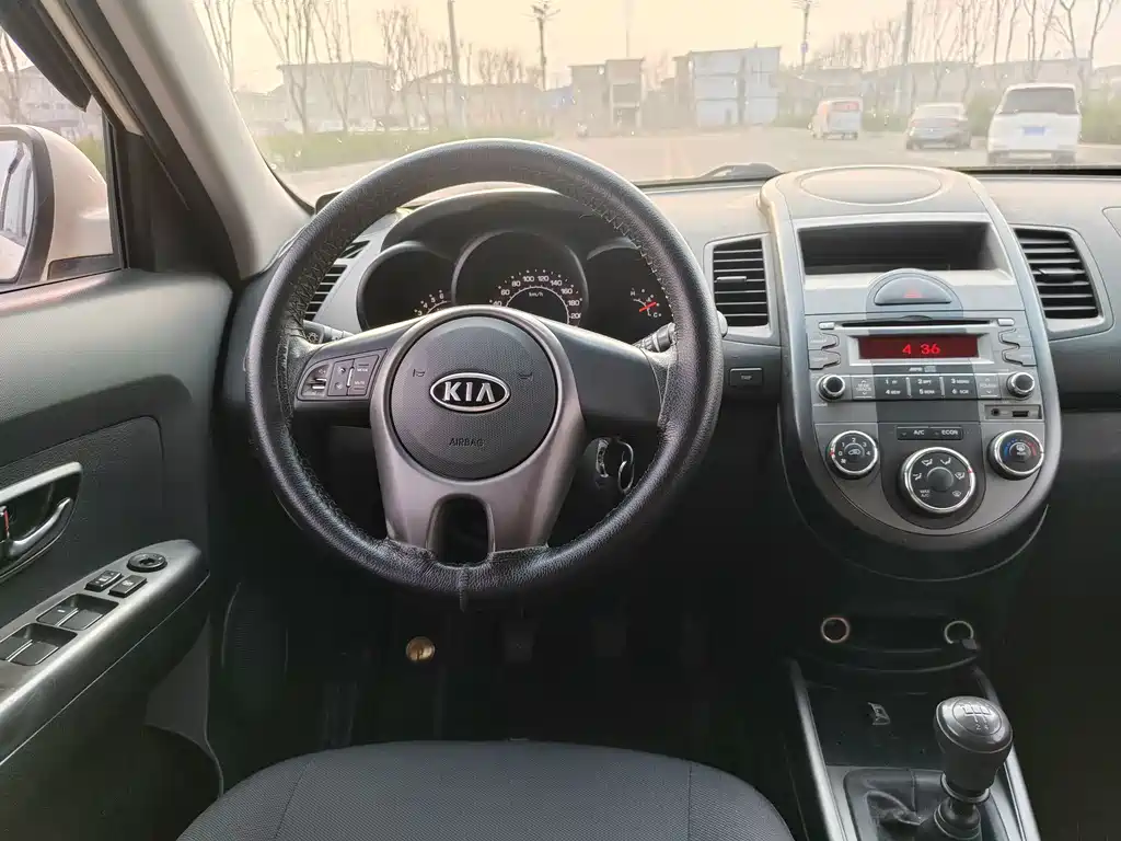Kia Soul 2011 — фото 11