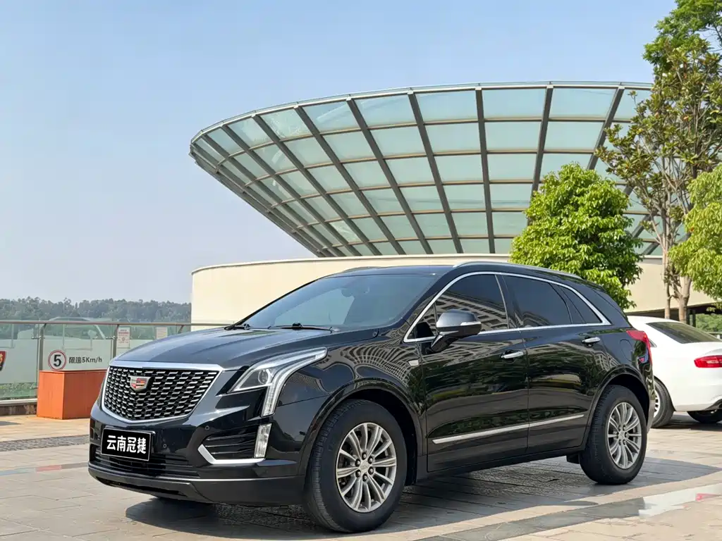 Cadillac XT5 2018 — фото 1