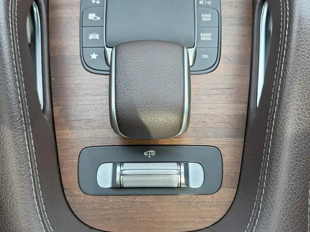 Mercedes-Benz GLS 2022 — фото 13