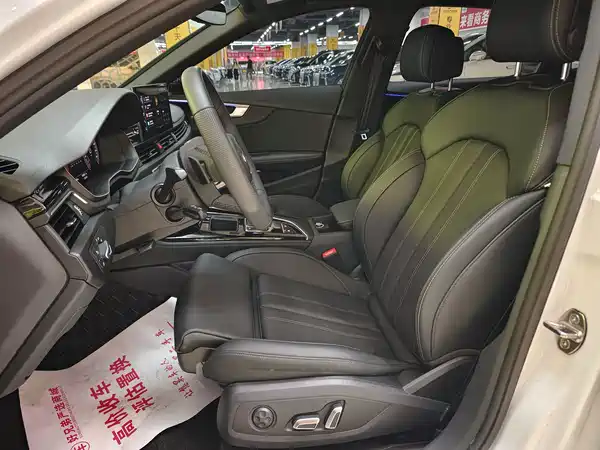 Audi A4L 2025
