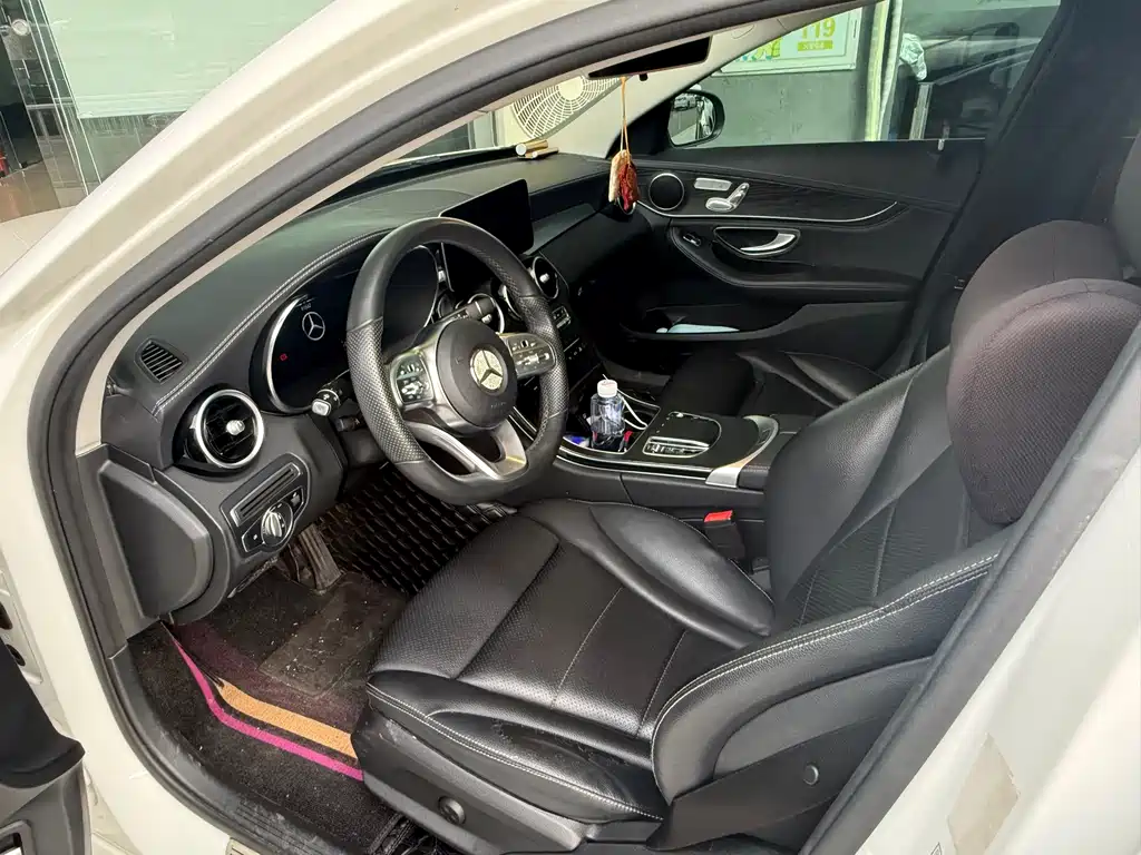 Mercedes-Benz C-Class 2020 — фото 3
