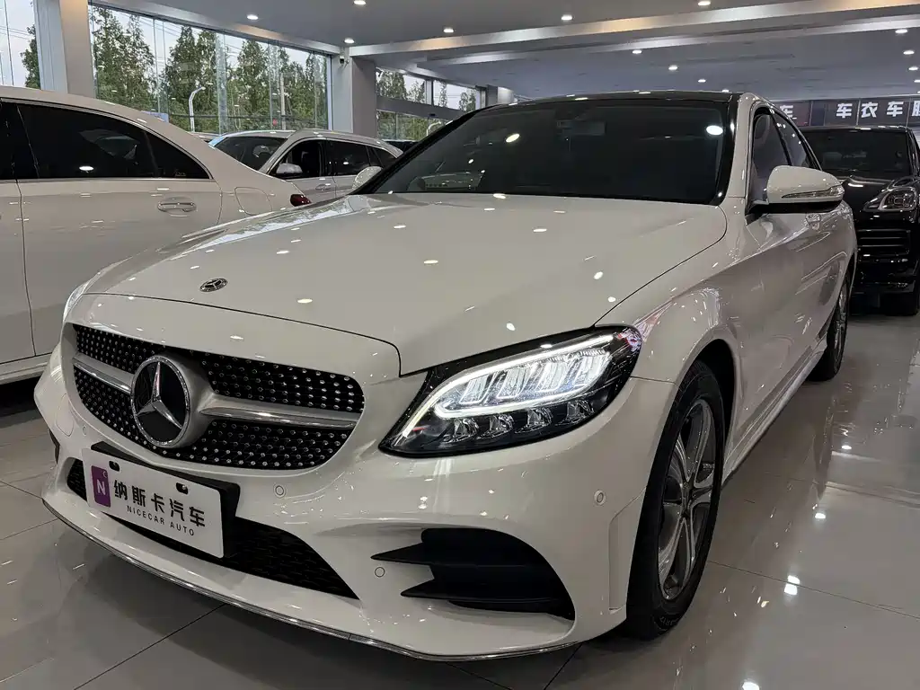 Mercedes-Benz C-Class 2020 — фото 1