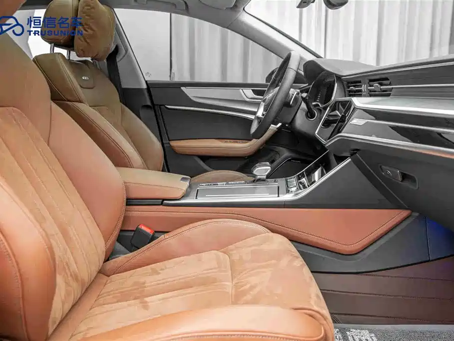 Audi A7L 2025 — фото 15
