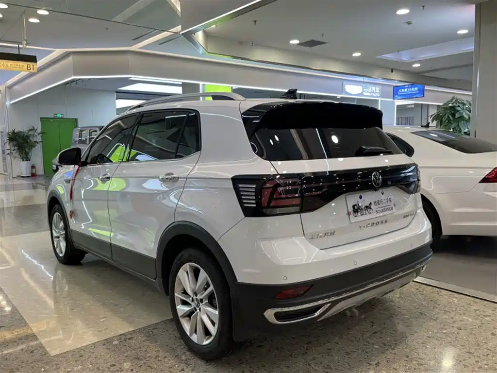 Volkswagen T-Cross 2023 — фото 13