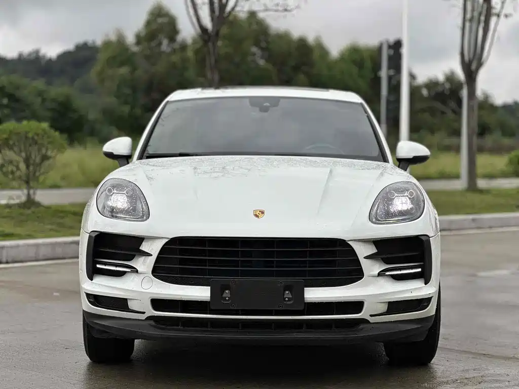 Porsche Macan 2020 — фото 2