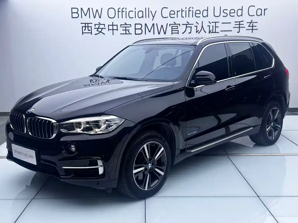 BMW X5 2018 — фото 1