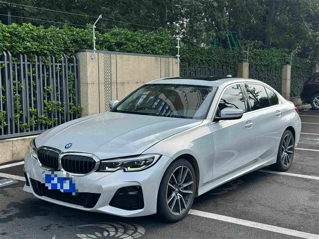 BMW 3 Series 2021