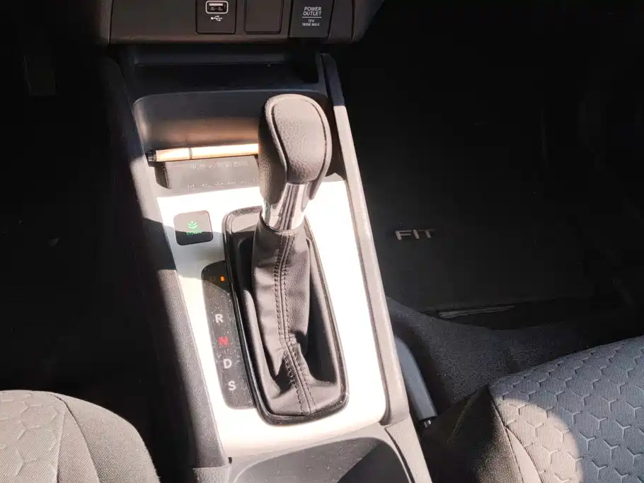 Honda Fit 2023 — фото 16