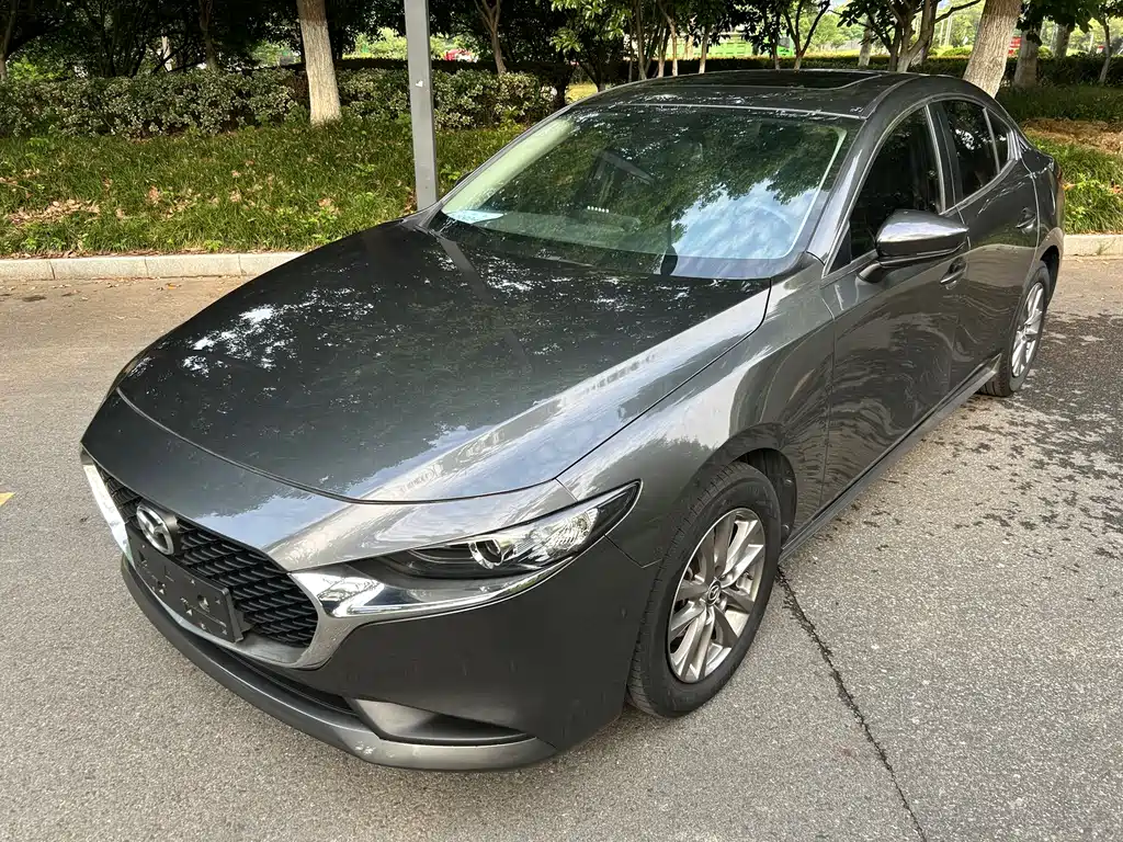 Mazda 3 Axela 2021