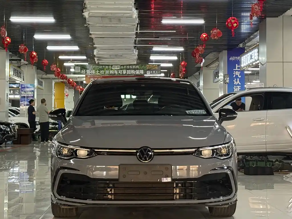 Volkswagen Golf 2022