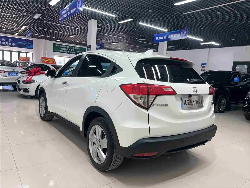 Honda Vezel 2021 — фото 4