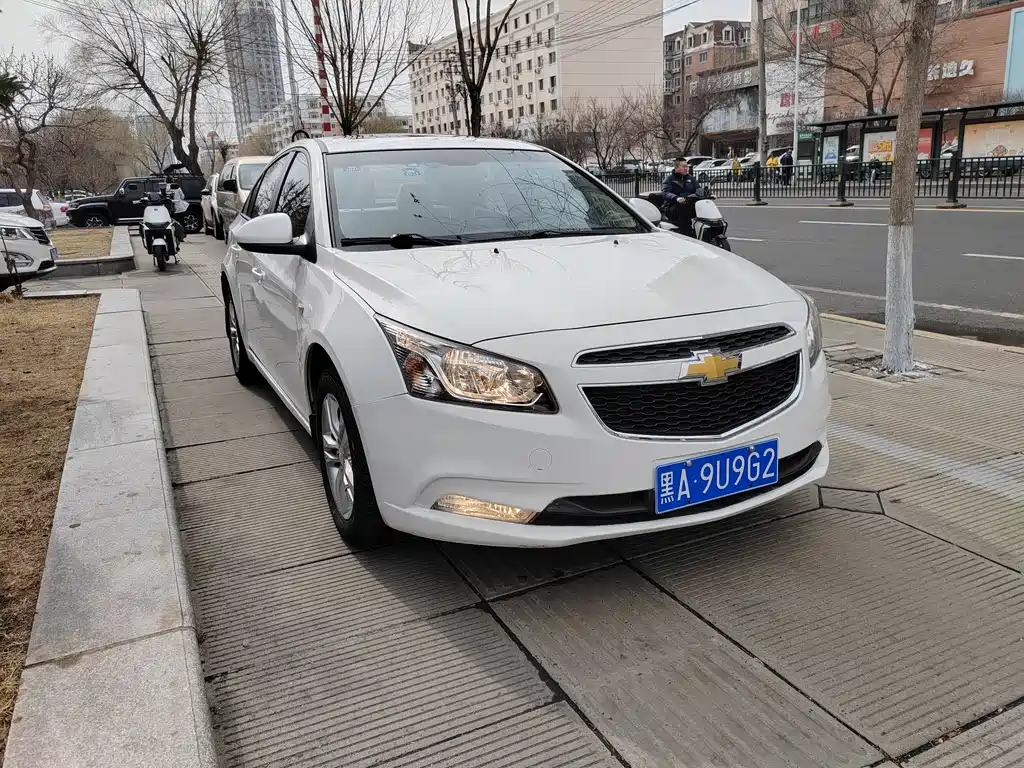 Chevrolet Cruze 2015 — фото 3