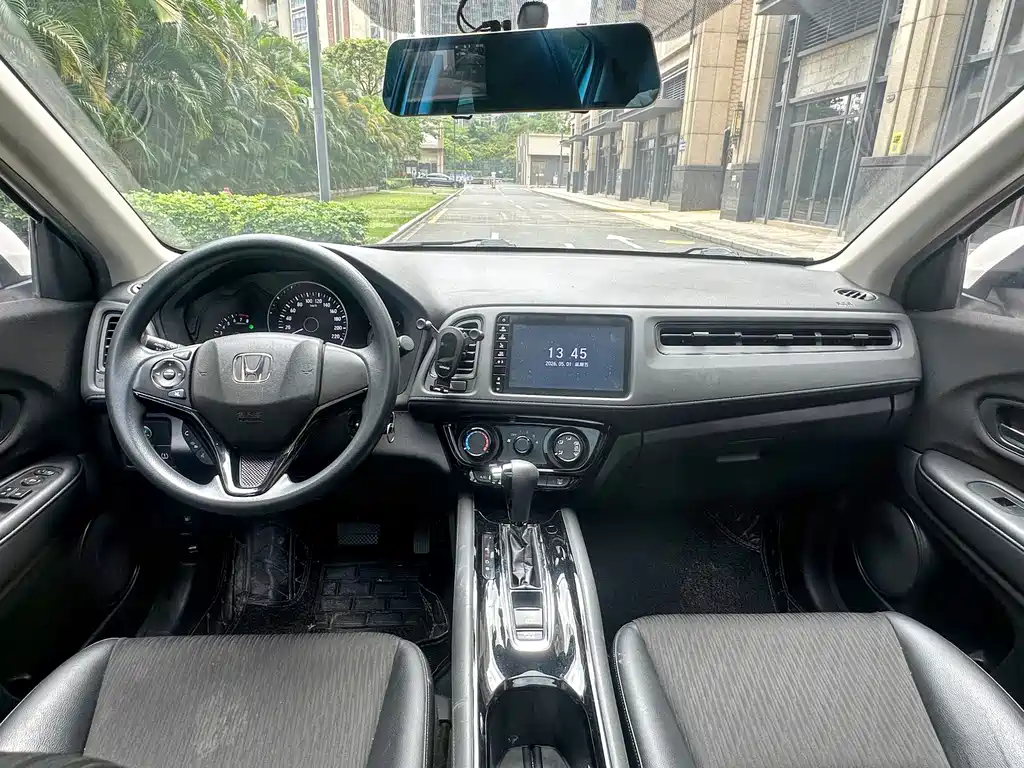 Honda Vezel 2020 — фото 9