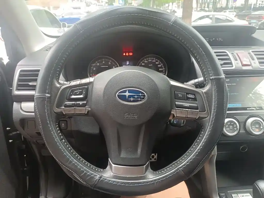 Subaru Forester 2016 — фото 11