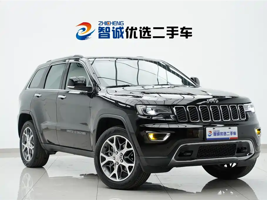 Jeep Grand Cherokee 2022 — фото 33