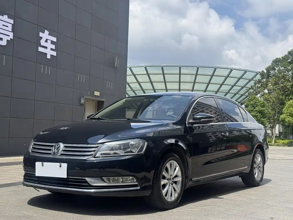 Volkswagen Magotan 2015 — фото 1