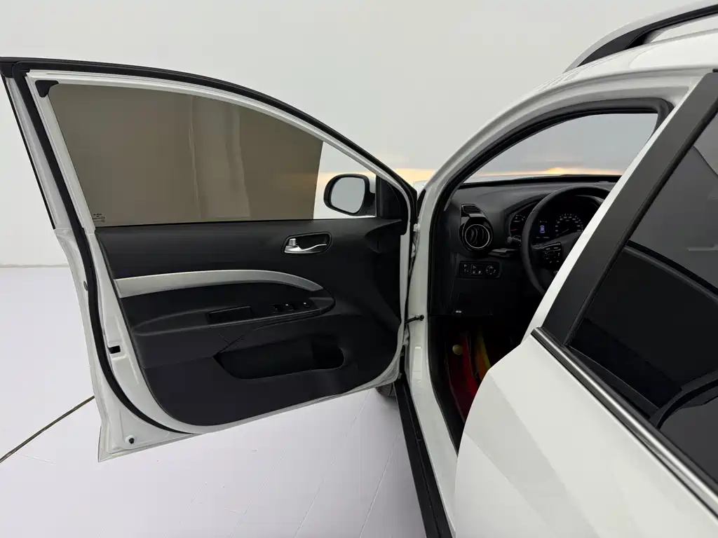 Kia KX1 2021 — фото 24